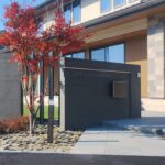 新築外構　門まわり　タカショーポールライト